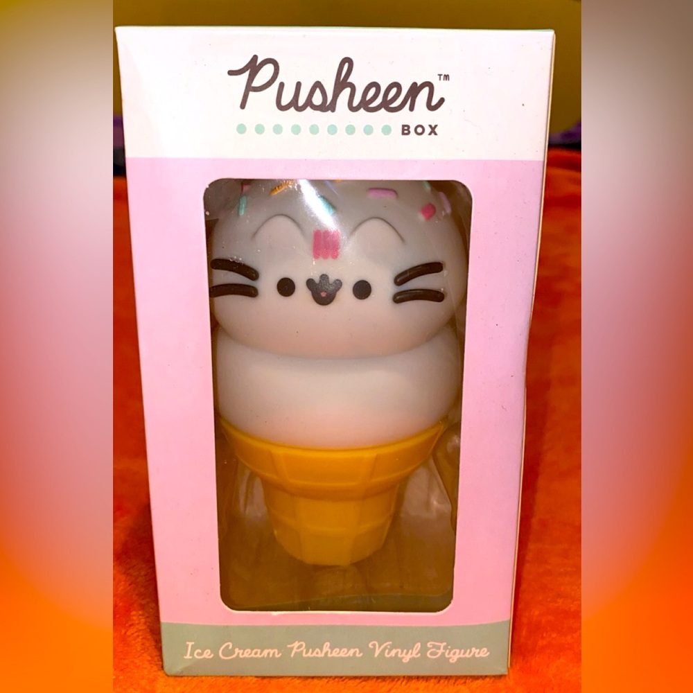 PUSHEEN icecream figure